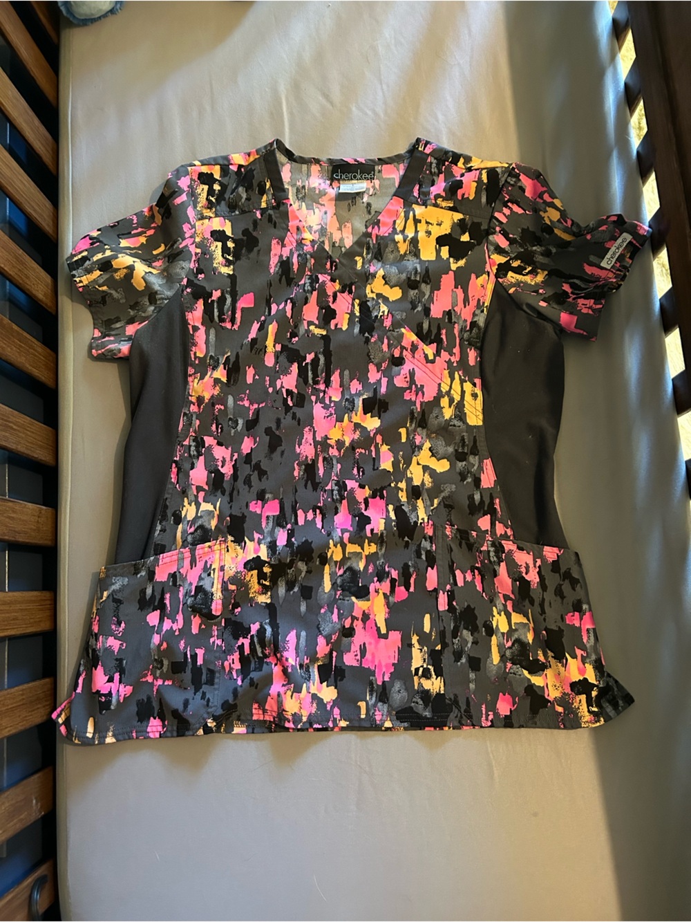 Cherokee Scrub Top
